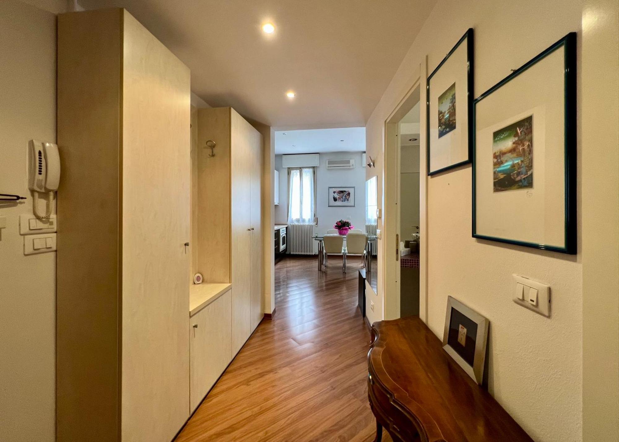 Charming Apartment Near Saragozza 볼로냐 외부 사진