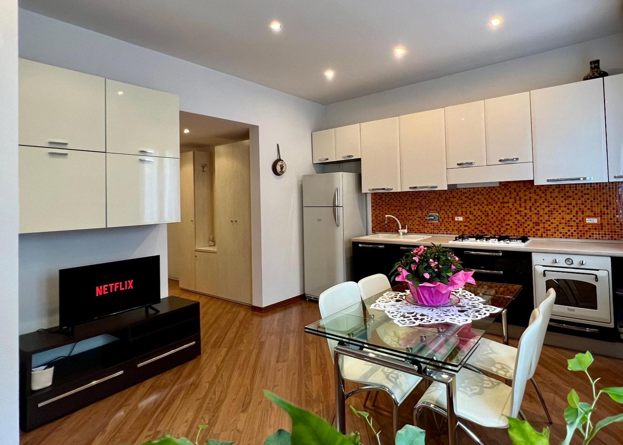 Charming Apartment Near Saragozza 볼로냐 외부 사진