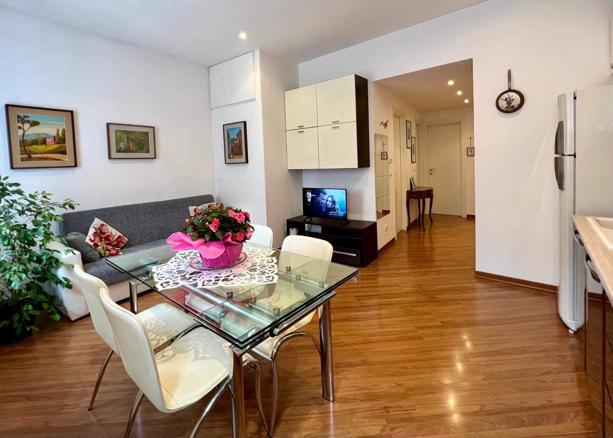 Charming Apartment Near Saragozza 볼로냐 외부 사진